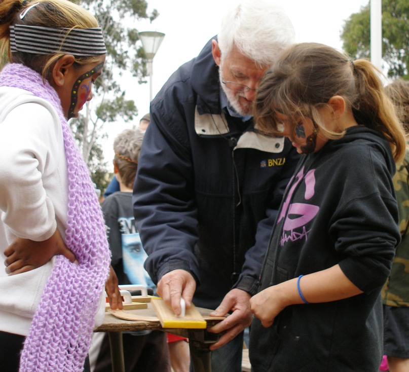 Boomerang Painting 11